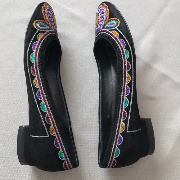 Van Eli colorful embroidered suede flats - Picture 4 of 8